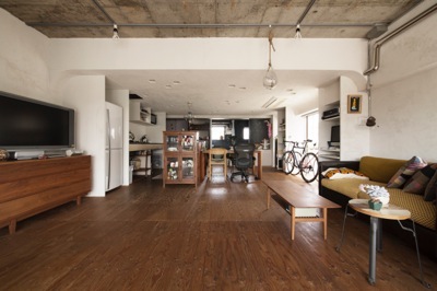 渋谷区<br />
富ヶ谷<br />
梶原邸