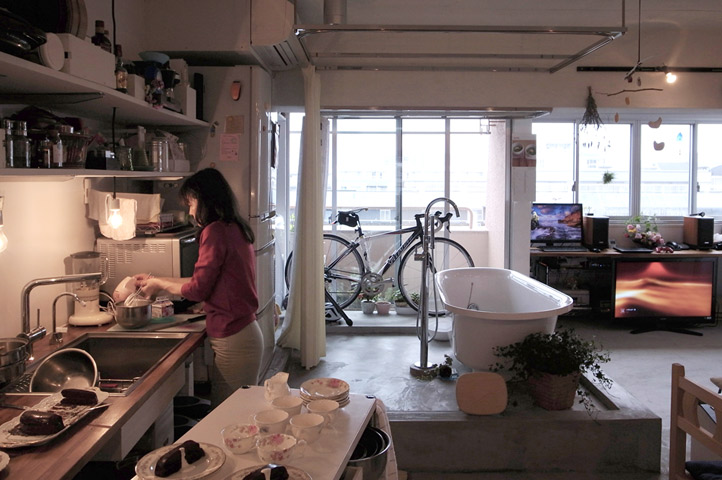 調布市<br />
浜崎邸